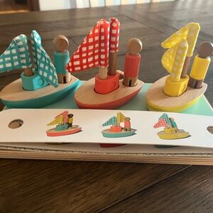 Lovevery Vibrant Wooden Sailboat pattern Play Set